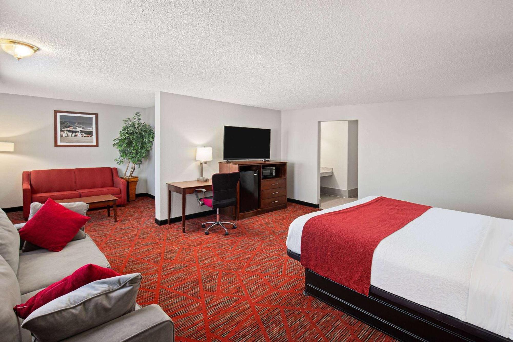 Ramada By Wyndham Bowling Green Buitenkant foto